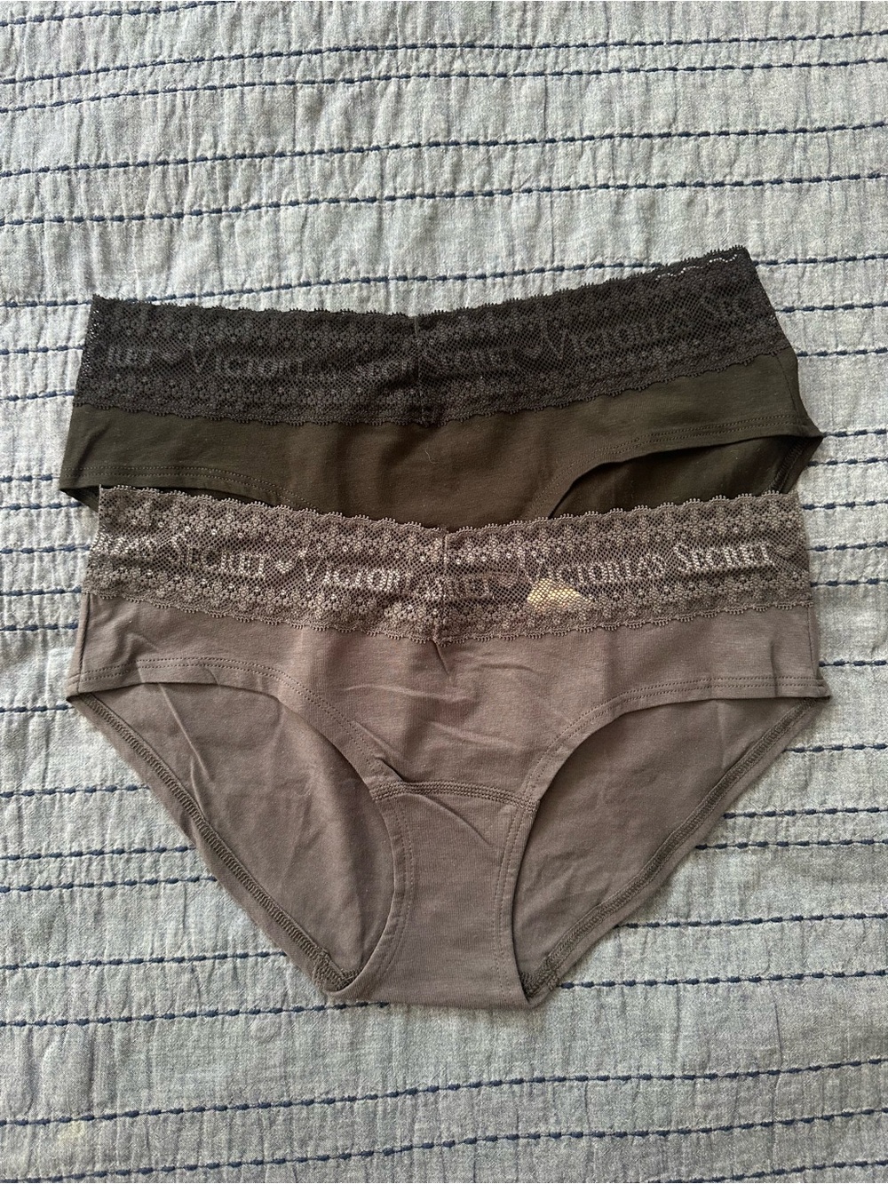 NWT Victoria's Secret Lace-Waist Hiphugger Panties bundle size medium